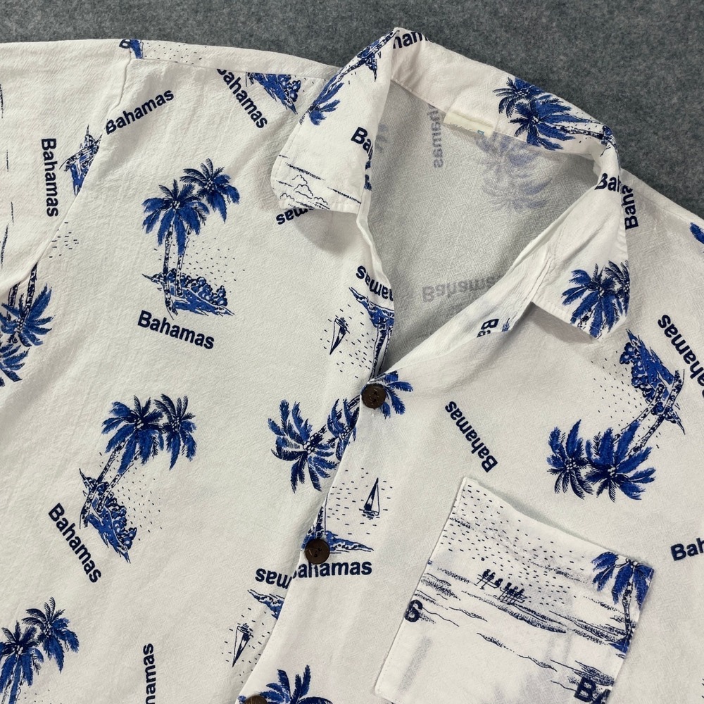 Bahamas Souvenir Hawaiian Shirt M Mens White Blue Tropical Palm Tree Sailboat